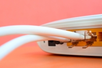 Internet via fibra óptica: entenda o que é e como funciona!